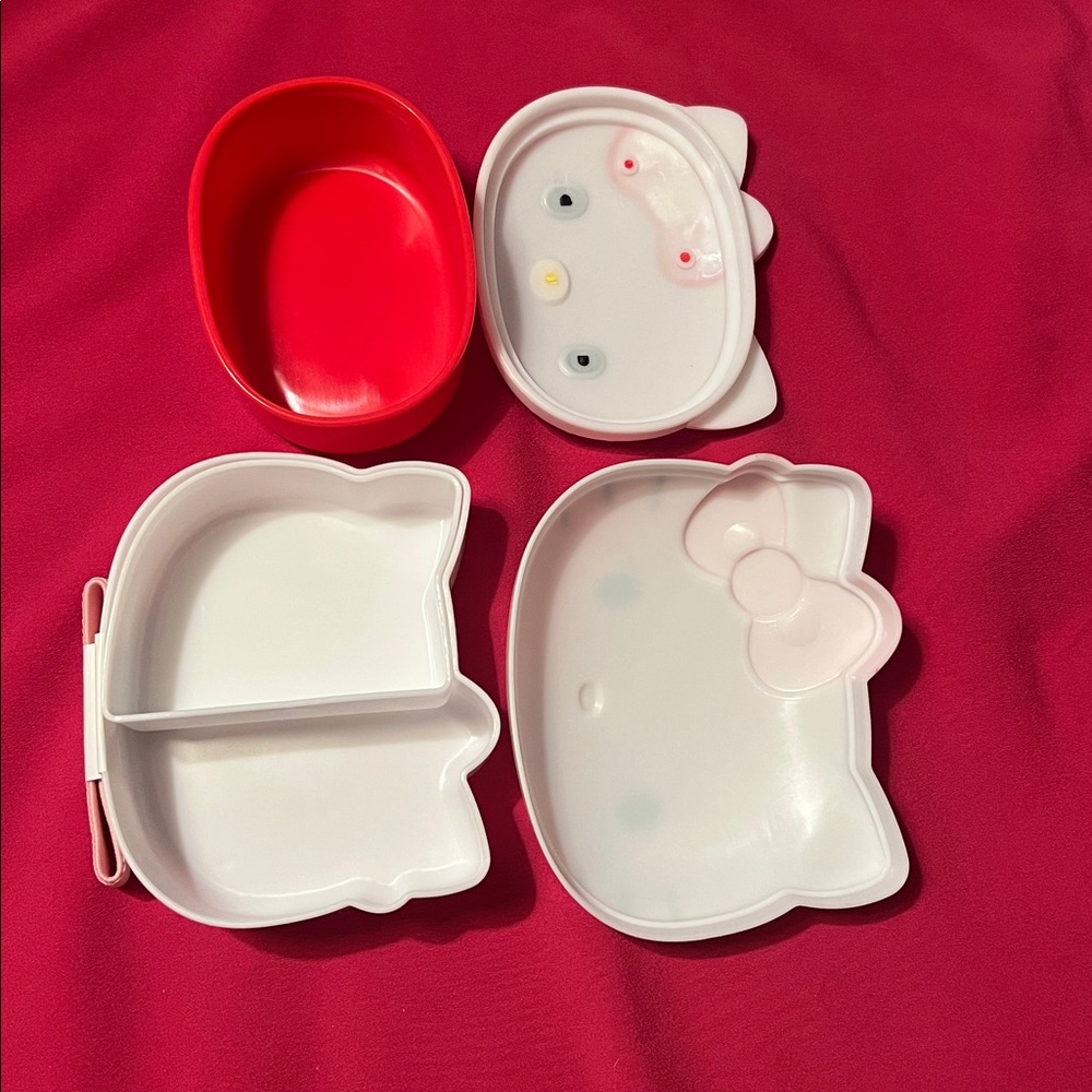 Hello kitty containers - Picture 3 of 3